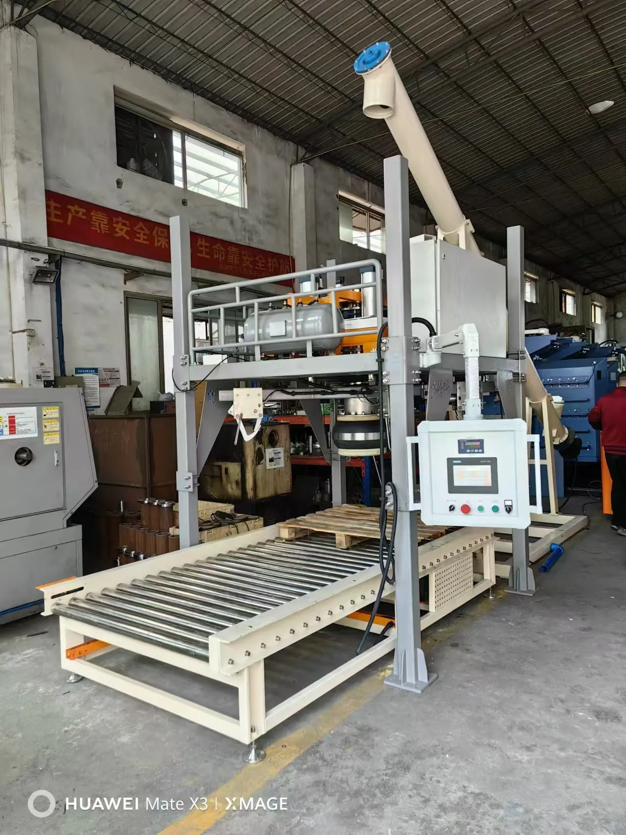 Cronus big bag mineral powder package machine in operation